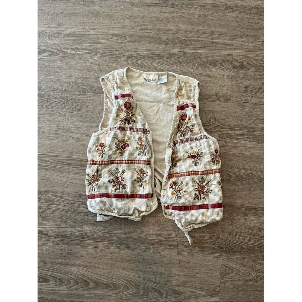 Vintage Casey & Max Womens XL Beige Gingham Floral Embroidered Quilted Vest